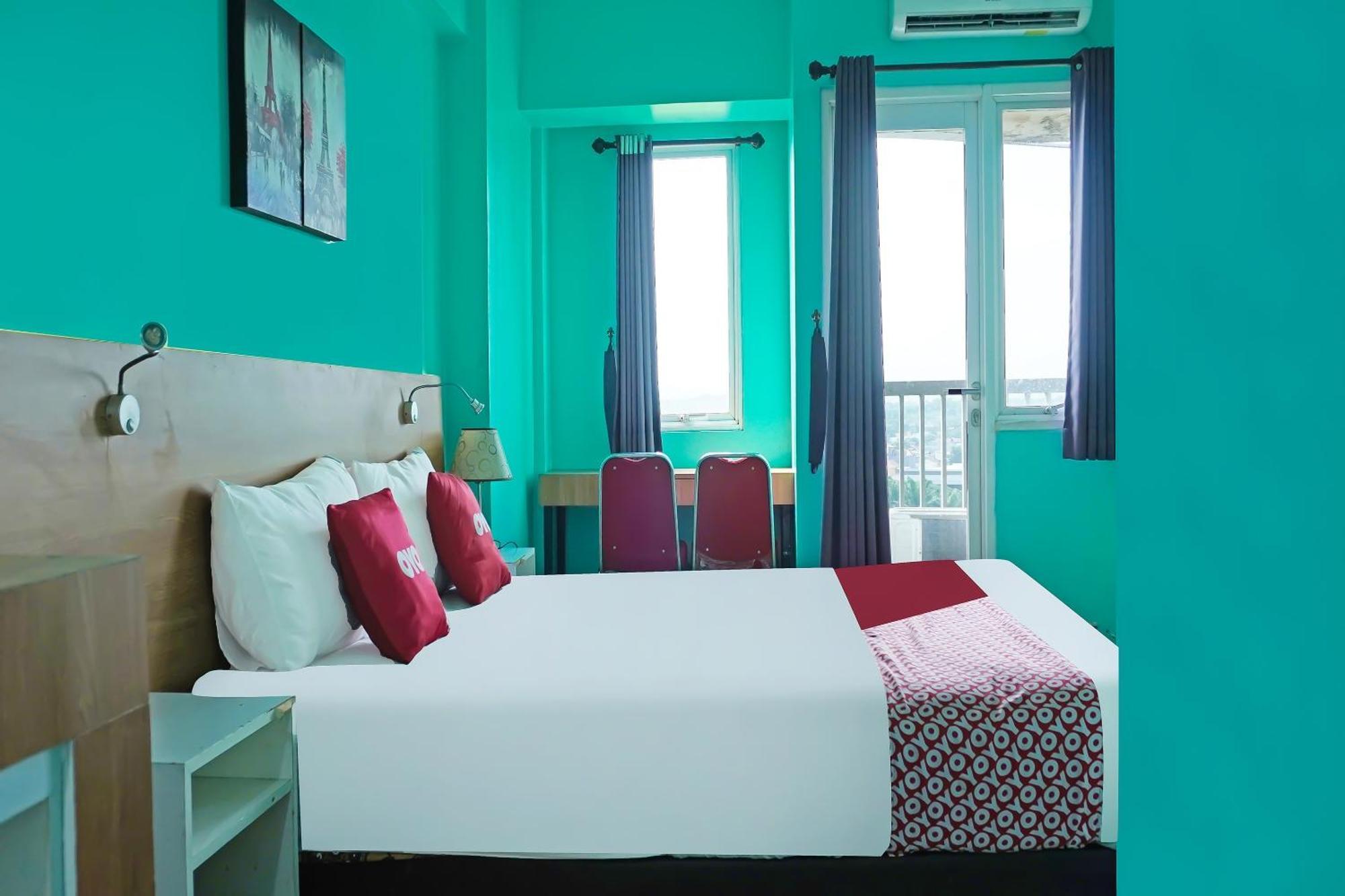 Oyo 90391 Gkitroom كراوانغ المظهر الخارجي الصورة