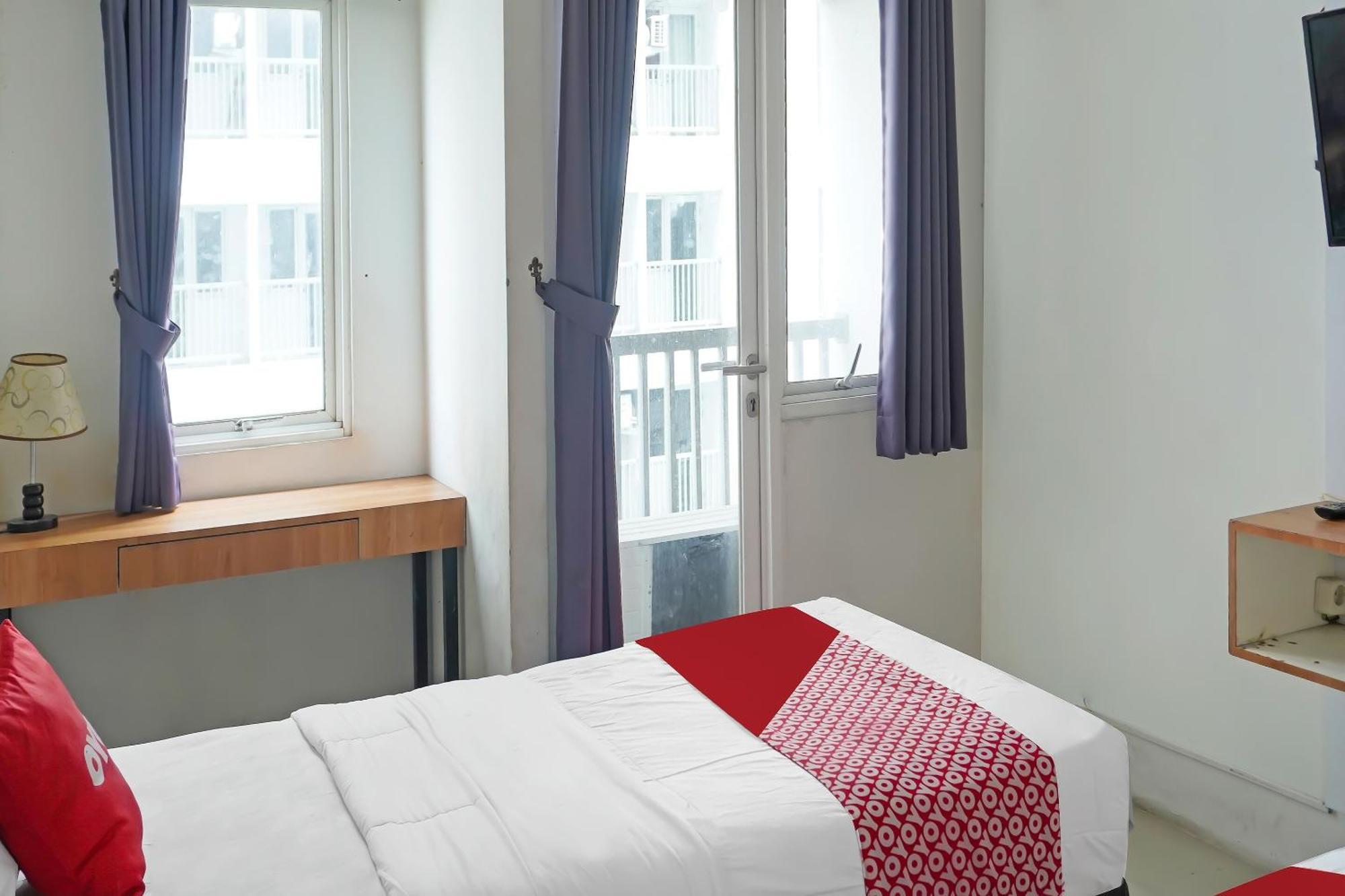 Oyo 90391 Gkitroom كراوانغ المظهر الخارجي الصورة